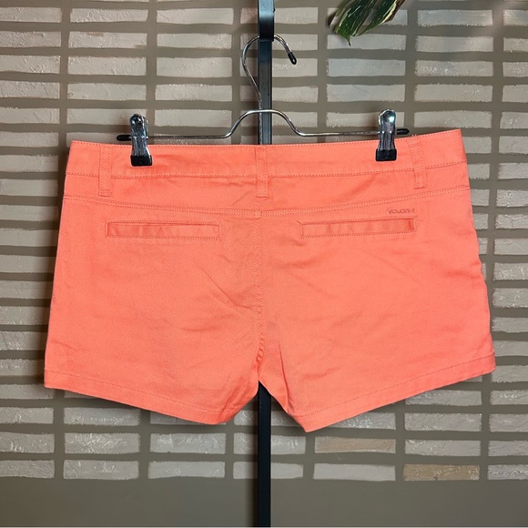 VOLCOM SHORTS - Picture 7 of 8
